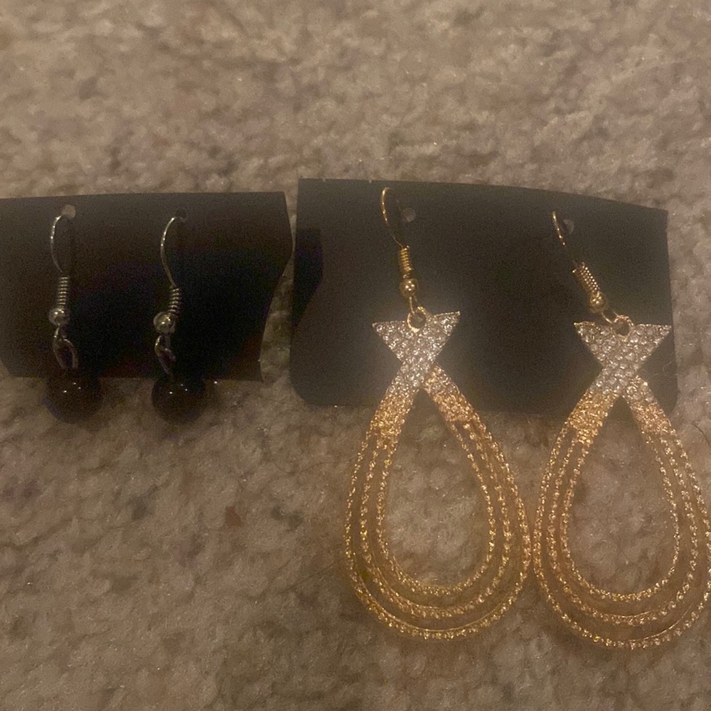 WOMEN EARRINGS